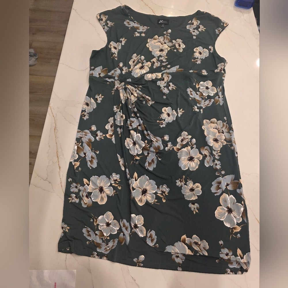 Kohl's Studio Connection Green Floral Dress
